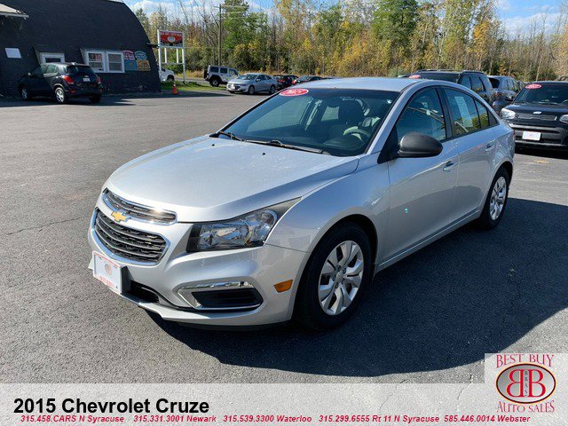 Used 2015 Chevrolet Cruze LS image 7
