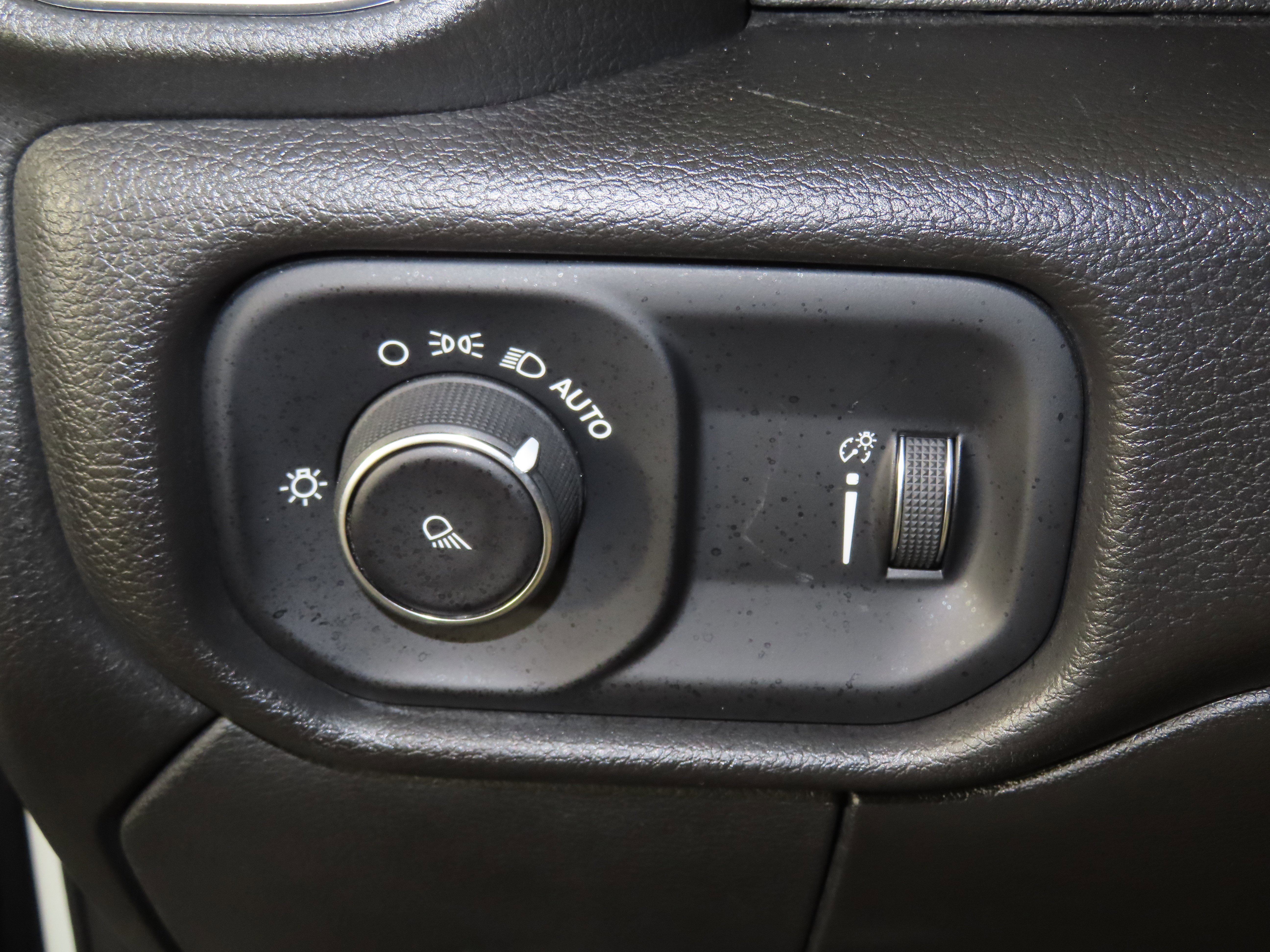 Used 2022 RAM 2500 Big Horn image 43