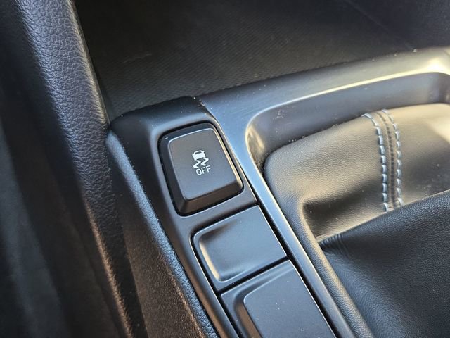 Used 2019 Hyundai Veloster N N FWD image 16