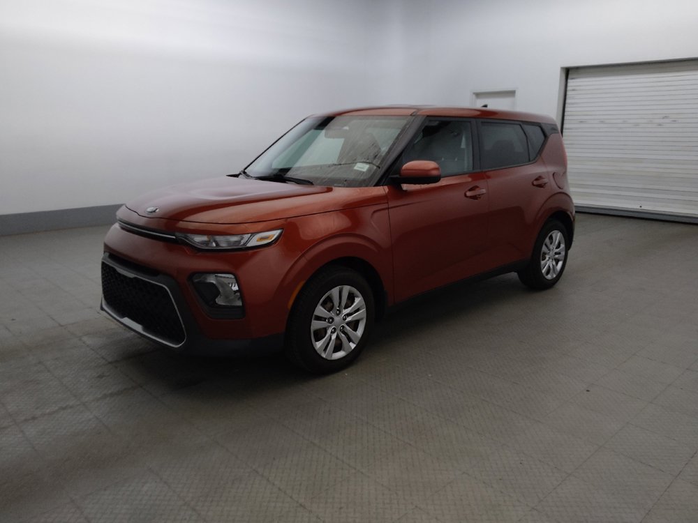 Used 2021 Kia Soul LX FWD image 2