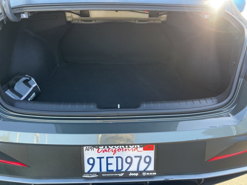 Used 2025 Hyundai Elantra Sport w/ Cargo Package FWD image 39
