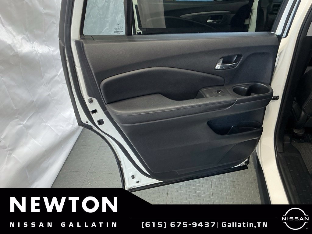 Used 2017 Honda Pilot EX-L image 39