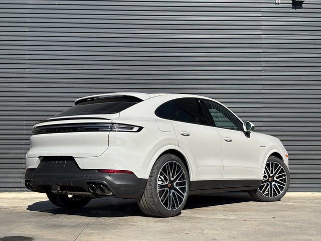 New 2026 Porsche Cayenne E-Hybrid Coupe image 7