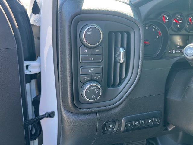 New 2026 Chevrolet Silverado 3500 W/T AWD/4WD image 15