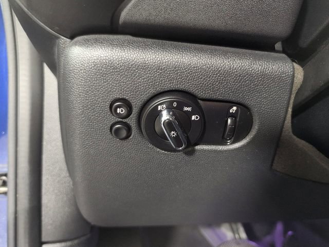 Used 2015 MINI Cooper S image 14