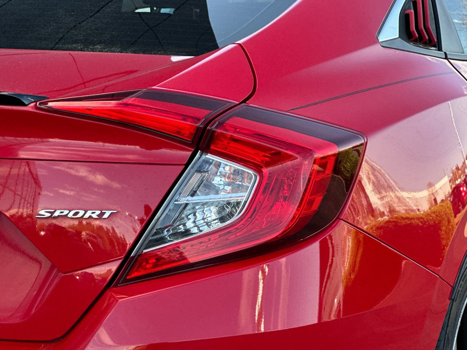 Used 2021 Honda Civic Sport image 23