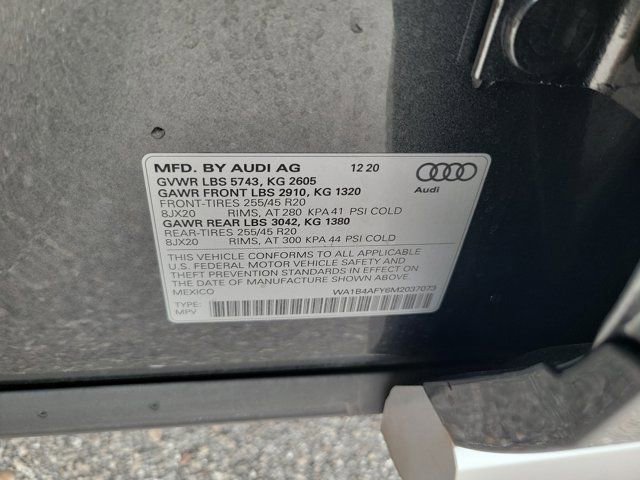 Used 2021 Audi SQ5 Premium Plus w/ Premium Plus Package image 31