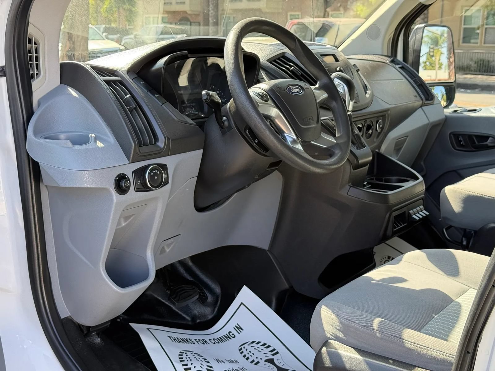Used 2017 Ford Transit 350 XL RWD image 17