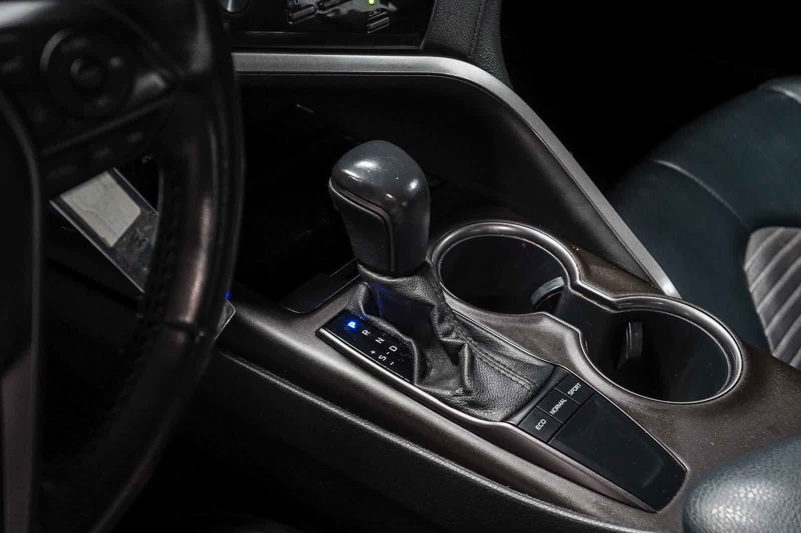 Certified 2022 Toyota Camry SE FWD image 22