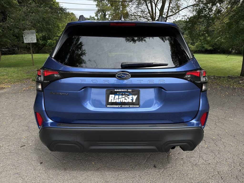 Used 2026 Subaru Forester Premium AWD/4WD image 7