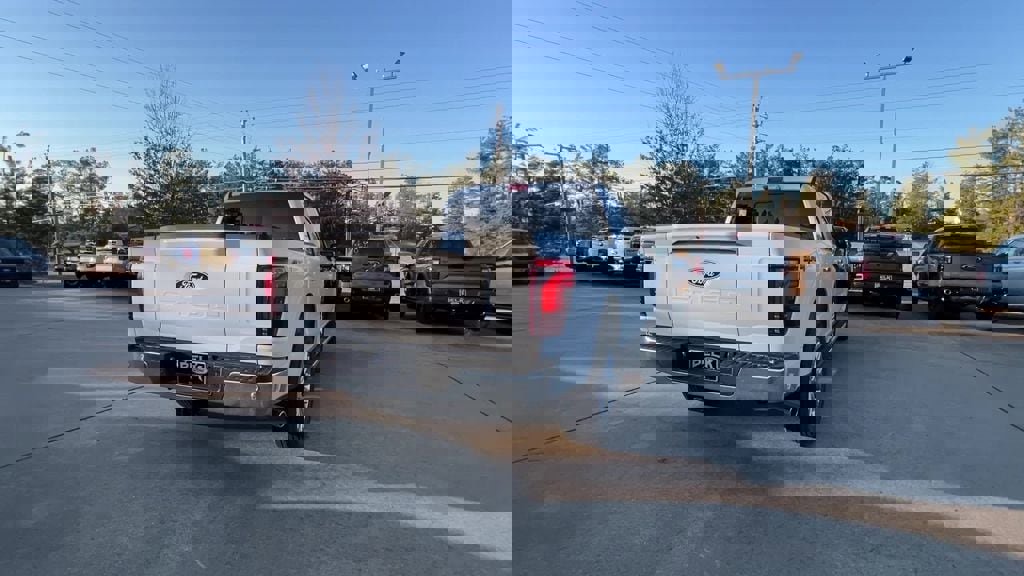 New 2026 Ford F150 Lariat w/ Equipment Group 501A Mid image 6