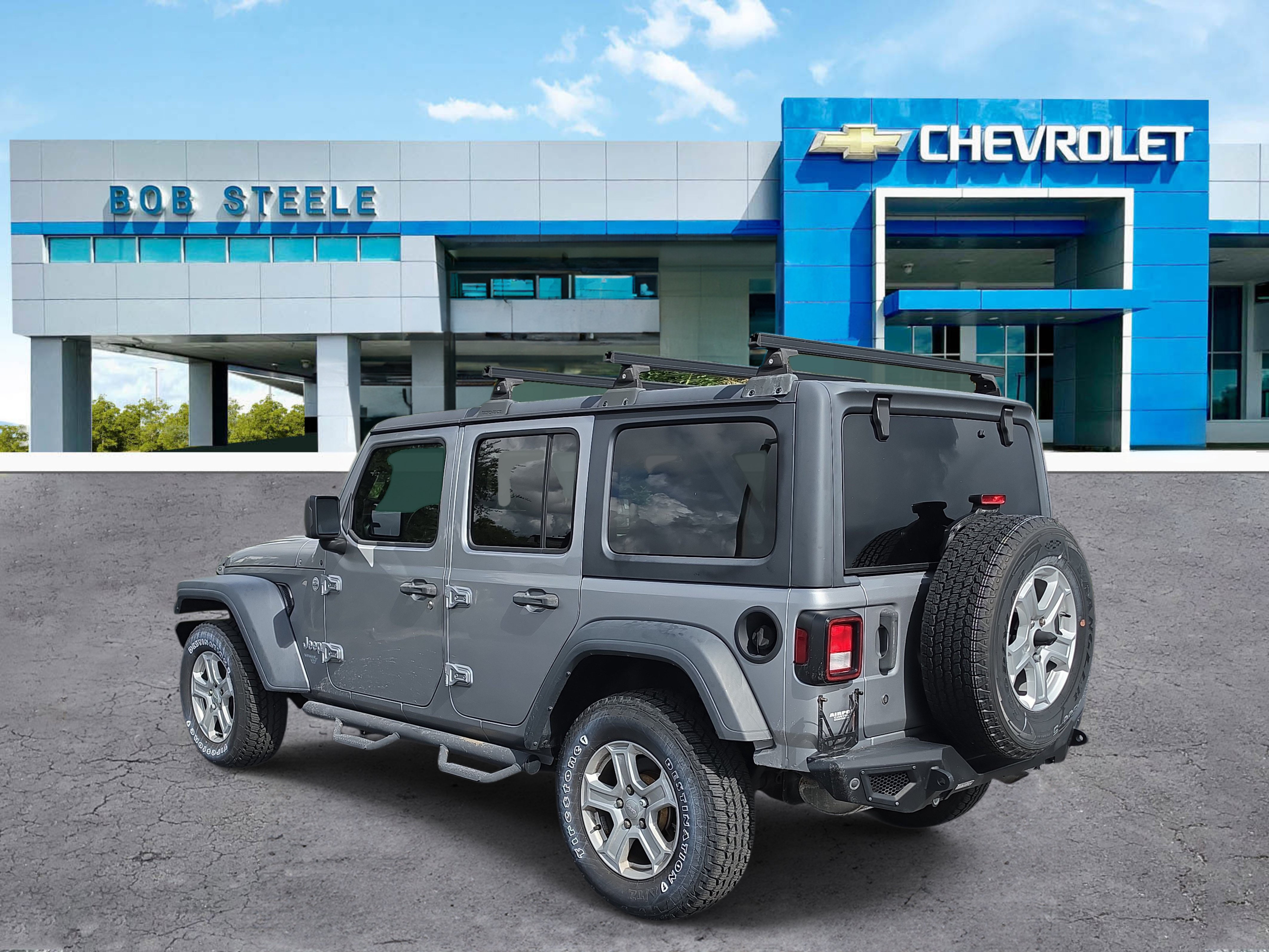 Used 2018 Jeep Wrangler Unlimited Sport AWD/4WD image 4