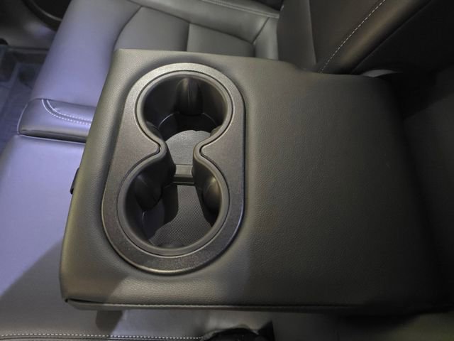 Used 2023 GMC Terrain SLT w/ Elevation Edition image 32