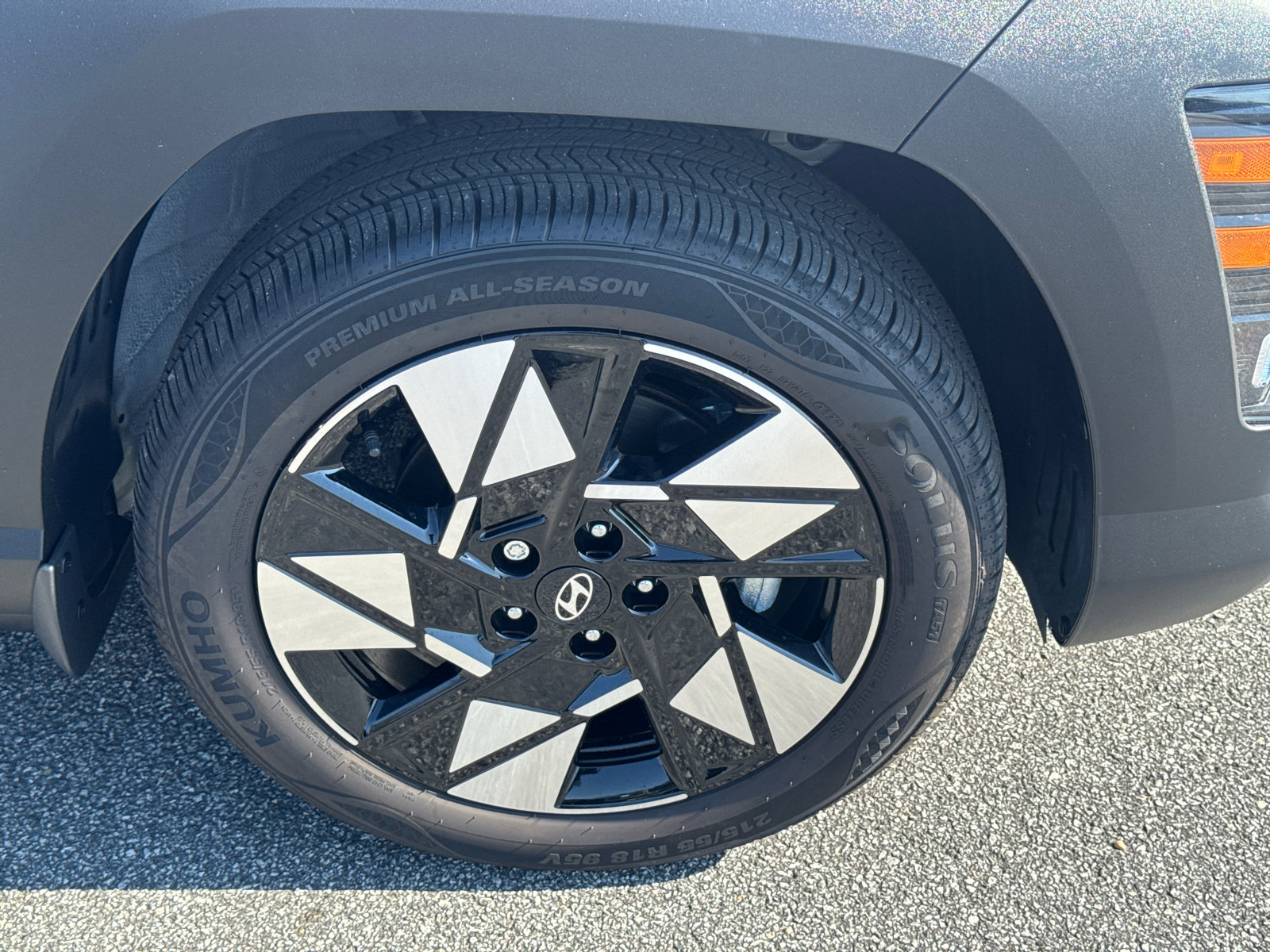Certified 2025 Hyundai Kona SEL image 12