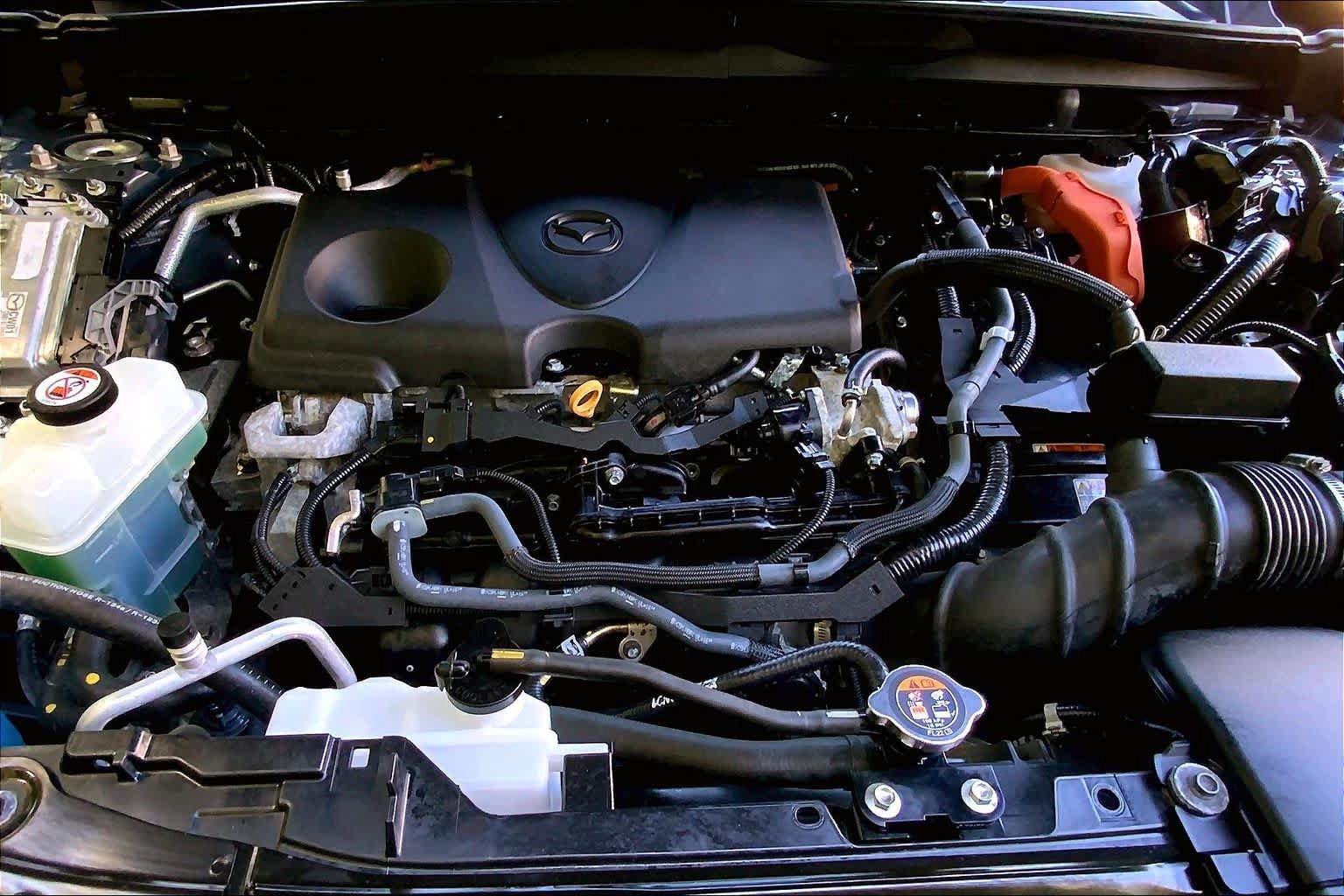 Certified 2025 MAZDA CX-50 2.5 Hybrid w/ Premium Plus Pkg AWD/4WD image 30