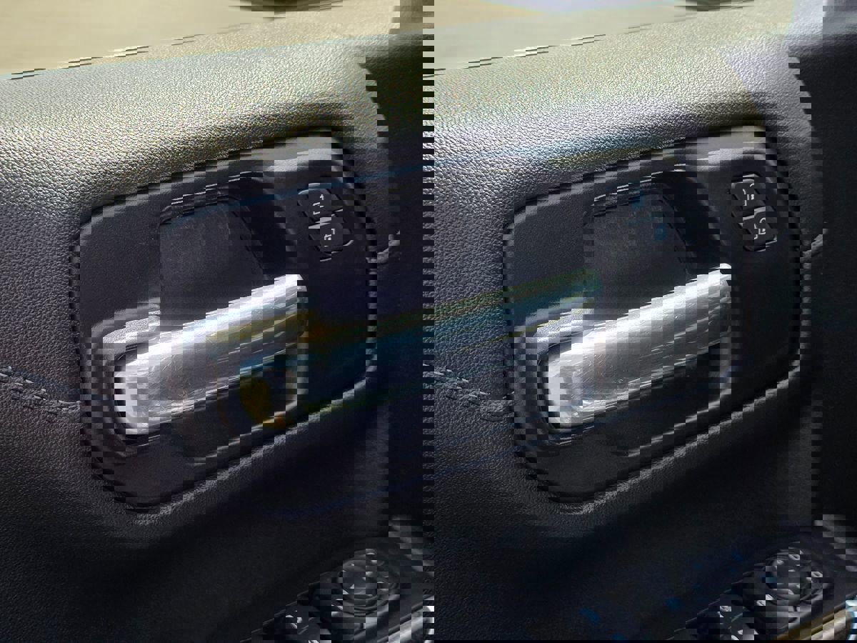 Used 2020 Chevrolet Silverado 1500 LT w/ All-Star Edition image 24