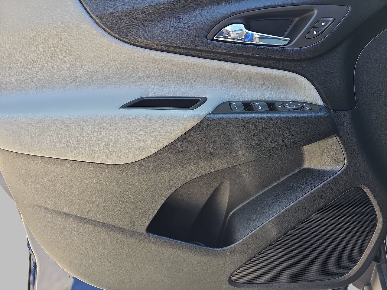 Certified 2023 Chevrolet Equinox LS w/ LS Convenience Package FWD image 31