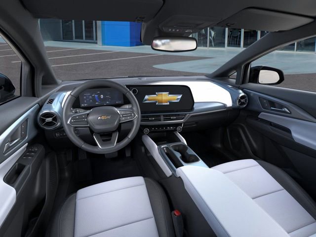 New 2025 Chevrolet Equinox EV LT w/ Convenience Package image 15