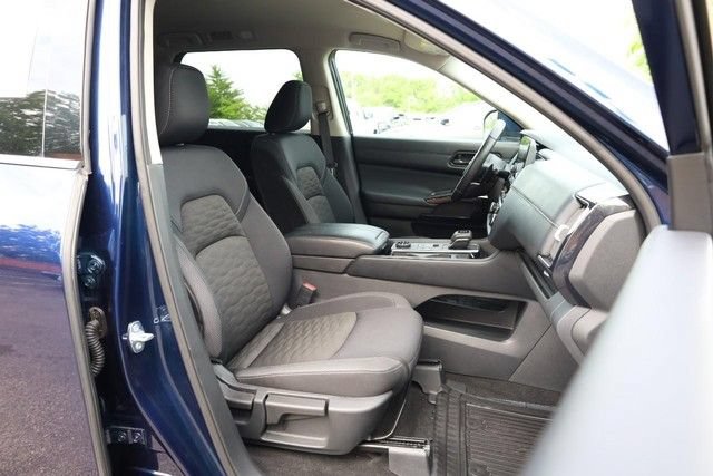 Certified 2025 Nissan Pathfinder SV AWD/4WD image 27