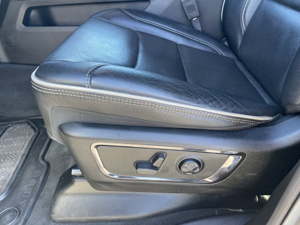 Used 2022 RAM 1500 Limited w/ Body-Colour Bumper Group image 10