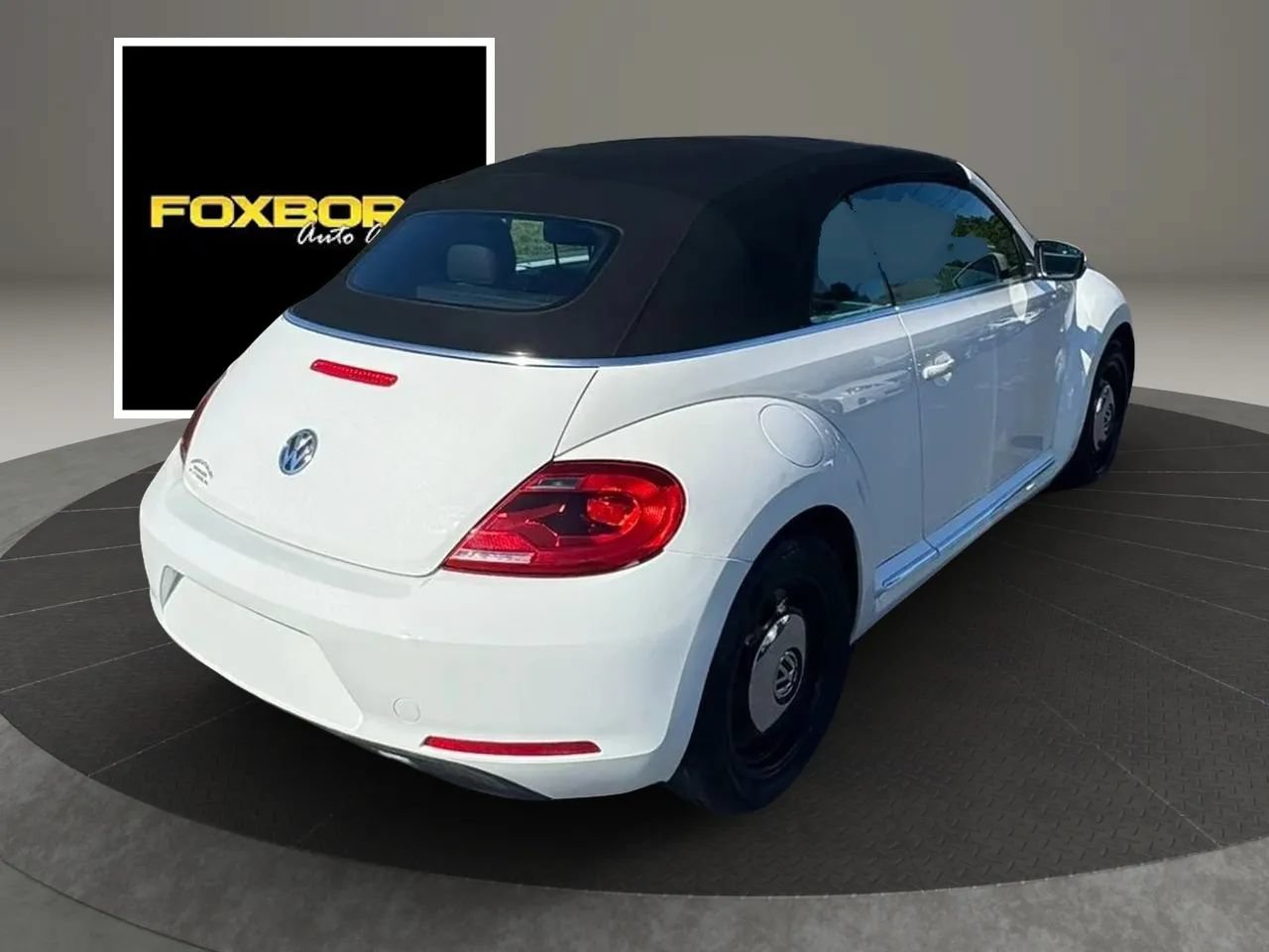 Used 2014 Volkswagen Beetle 2.5 FWD image 5