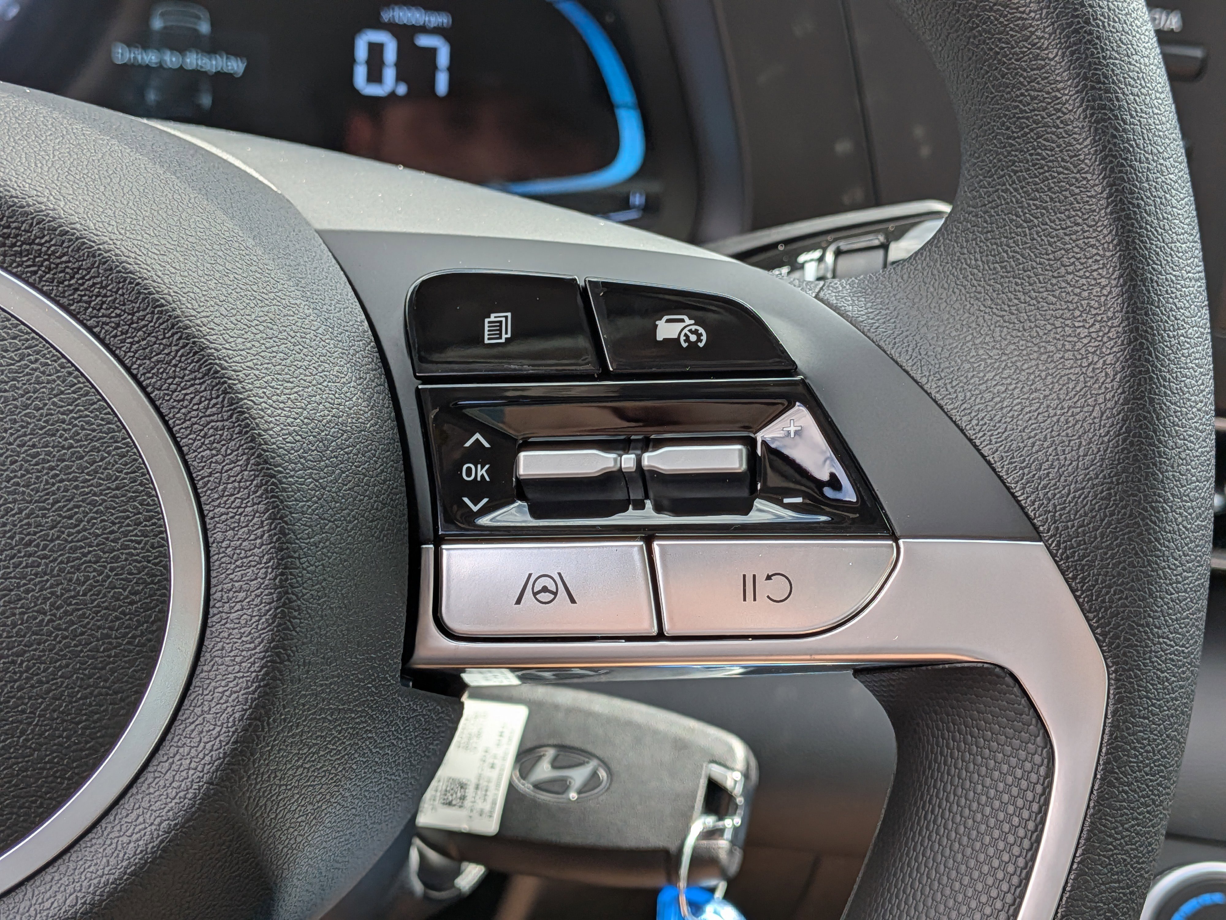 New 2026 Hyundai Elantra SE image 24