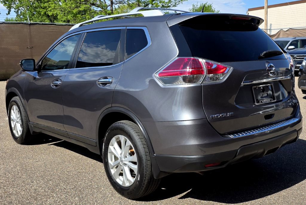 Used 2016 Nissan Rogue SV w/ SV Premium Package AWD/4WD image 5