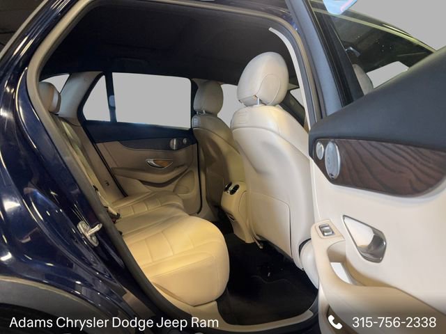 Used 2018 Mercedes-Benz GLC 300 GLC 300 w/ Premium Package image 12