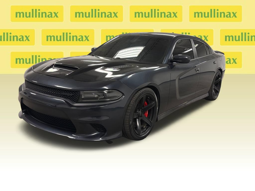 Used 2018 Dodge Charger SRT RWD image 8