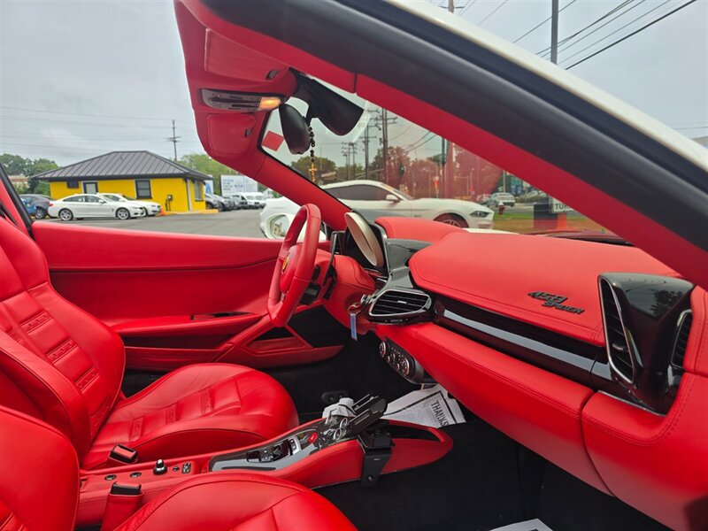 Used 2015 Ferrari 458 Spider RWD image 25