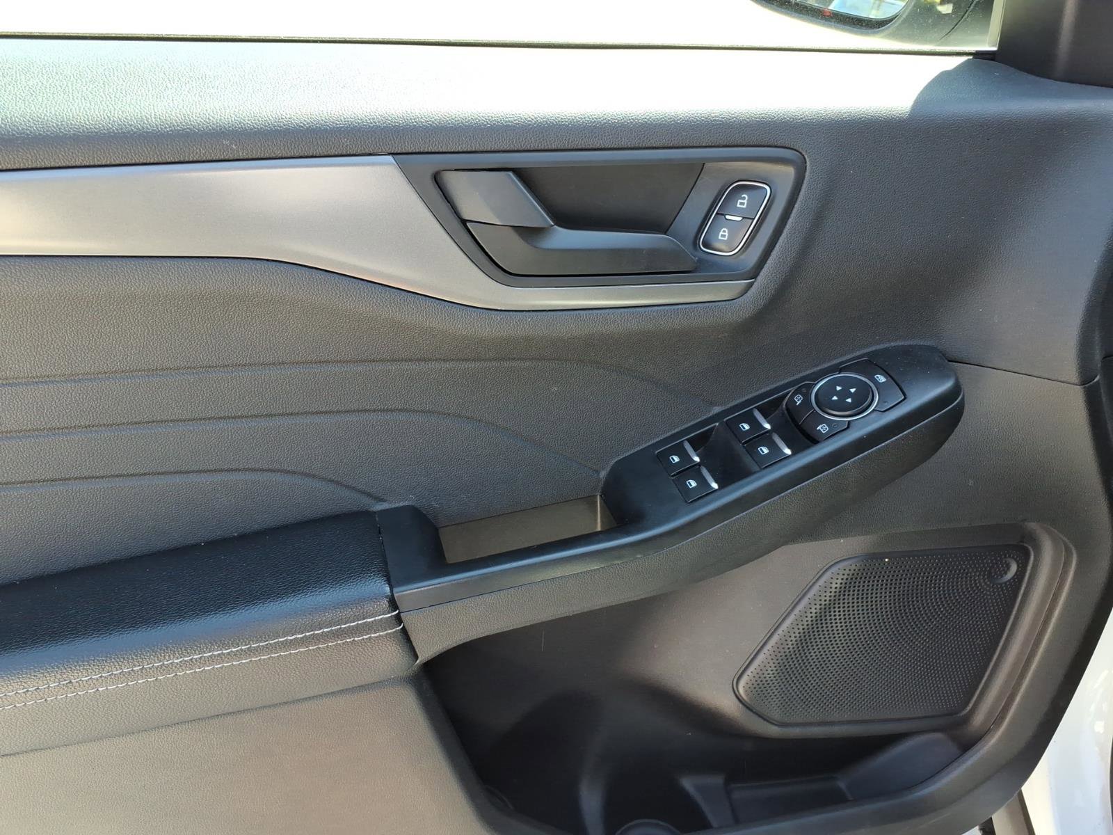 Used 2024 Ford Escape Active image 13