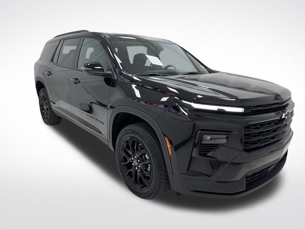 New 2026 Chevrolet Traverse LT w/ Midnight/Sport Edition image 3