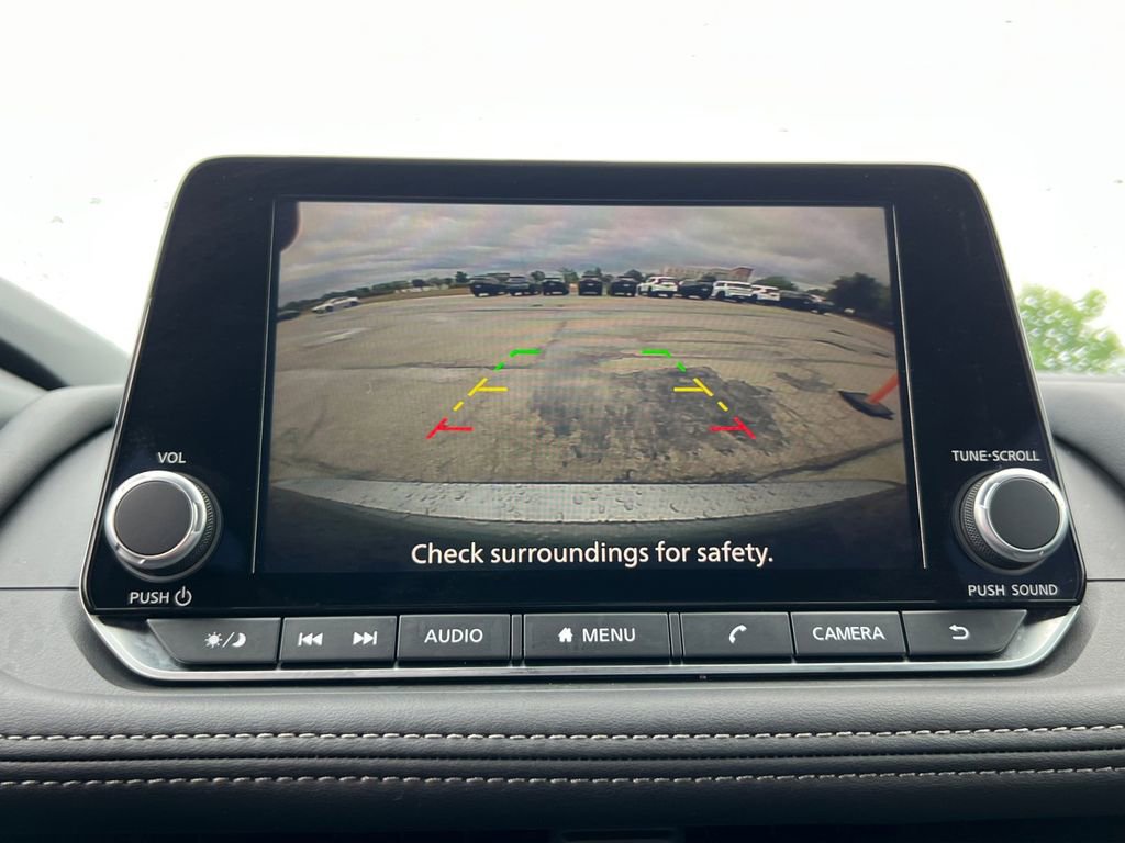 Used 2026 Nissan Rogue S image 9