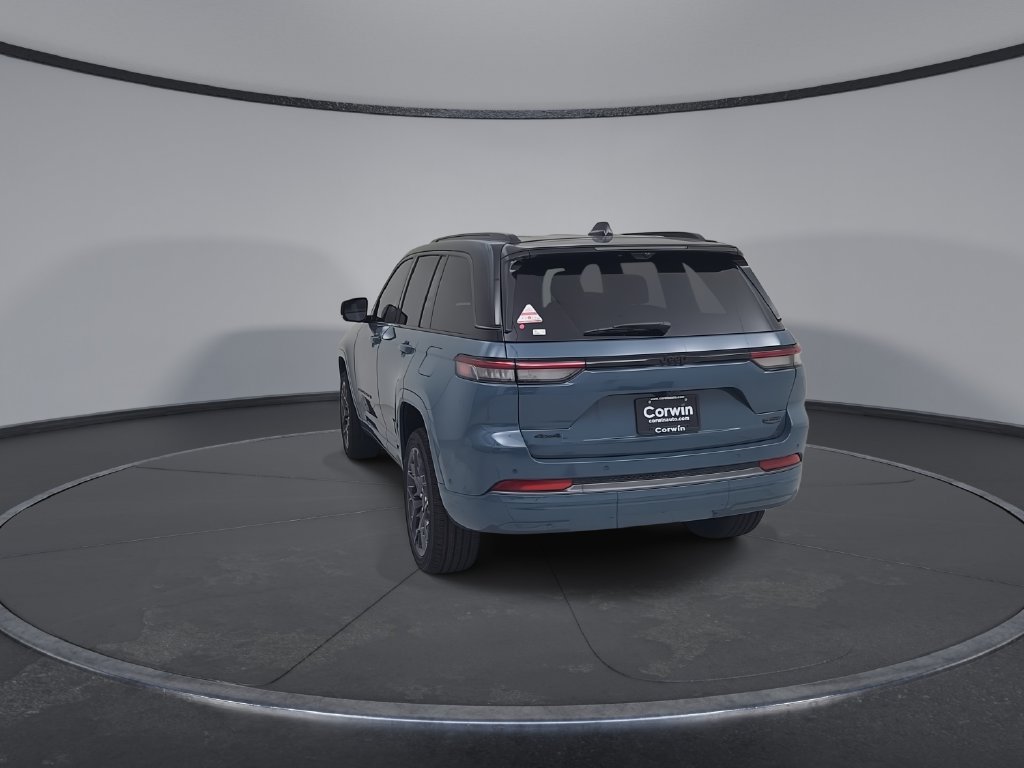 New 2027 Jeep Grand Cherokee Summit AWD/4WD image 12