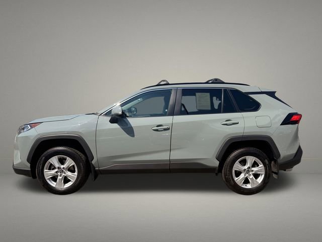 Used 2021 Toyota RAV4 XLE image 2