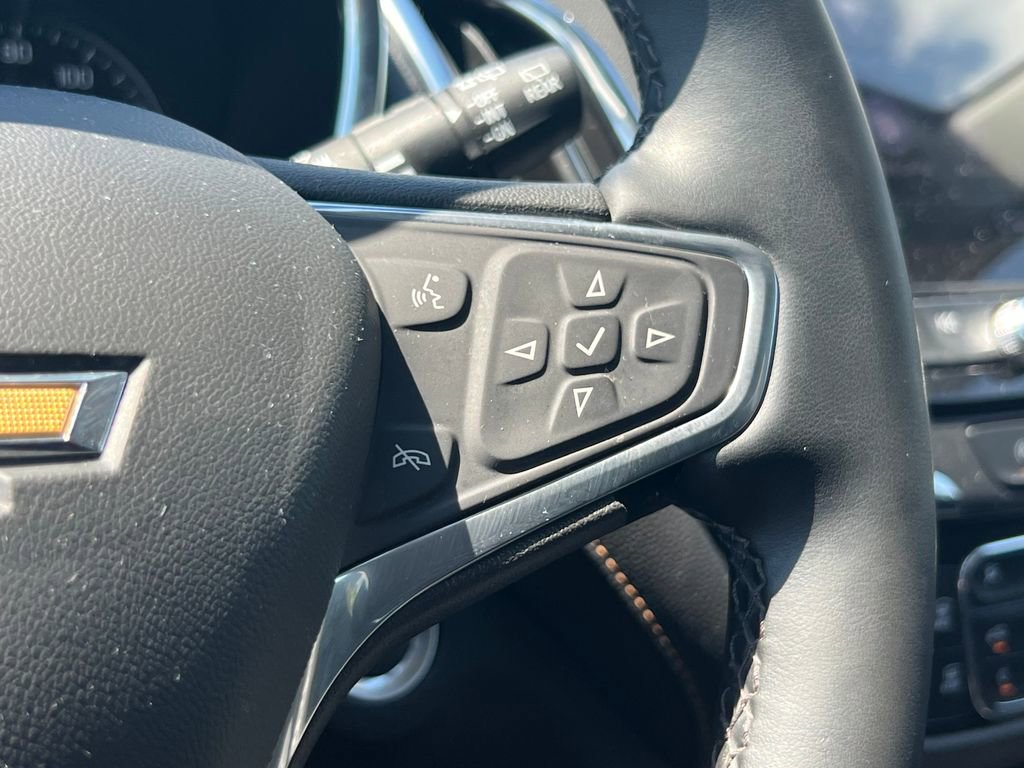 Used 2023 Chevrolet Equinox Premier AWD/4WD image 22