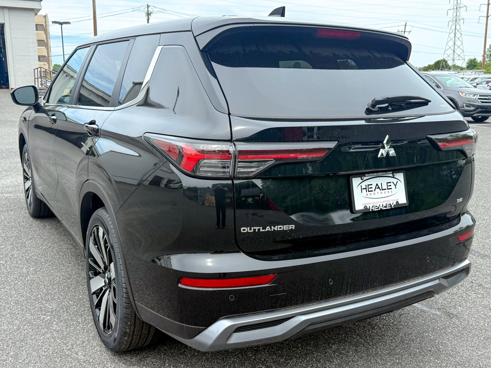 New 2026 Mitsubishi Outlander SE AWD/4WD image 5