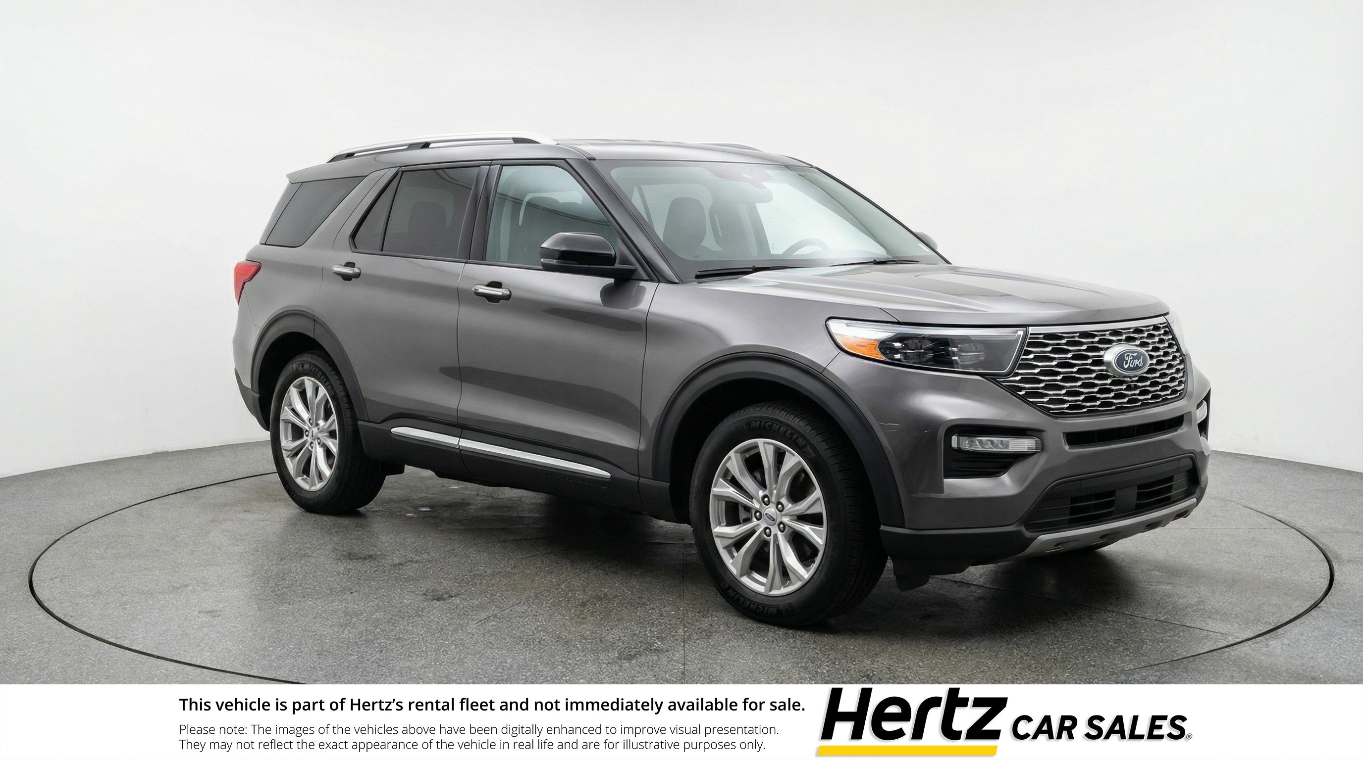 Used 2024 Ford Explorer Limited image 1