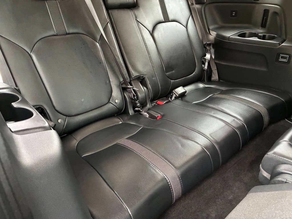 Used 2025 Honda Pilot EX-L image 36