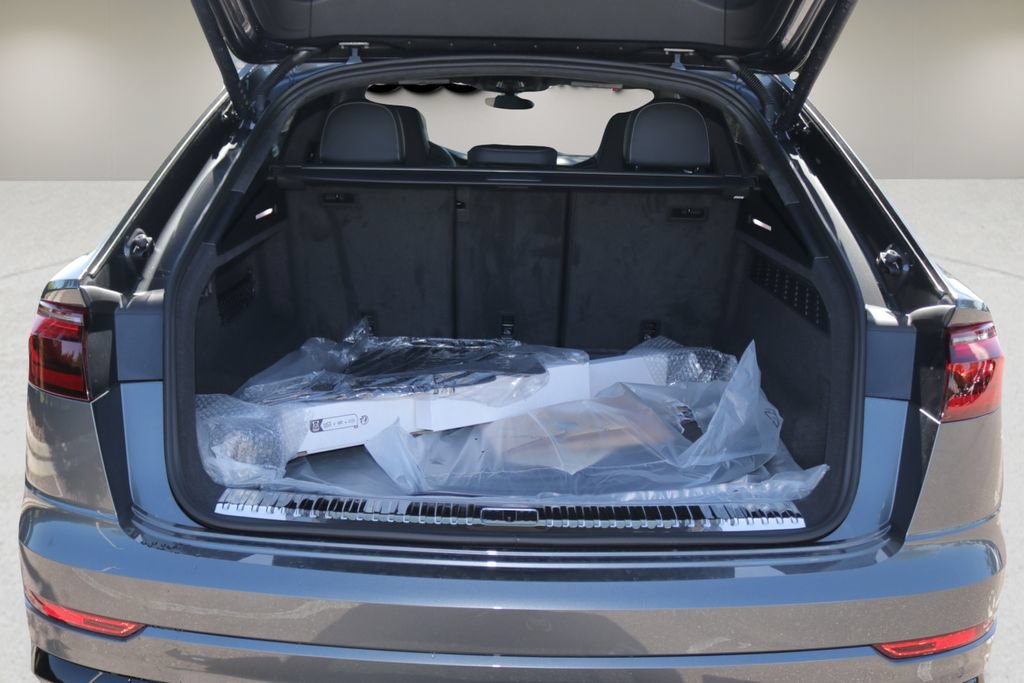 New 2027 Audi SQ8 Prestige AWD/4WD image 15
