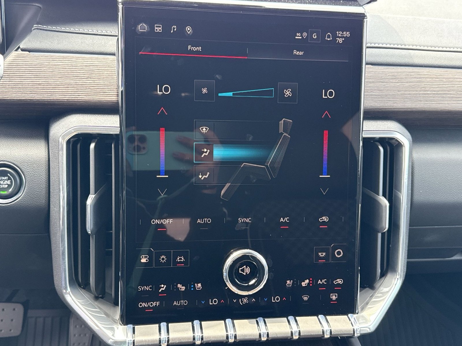 New 2026 GMC Acadia Denali w/ LPO, Floor Liner Package image 21