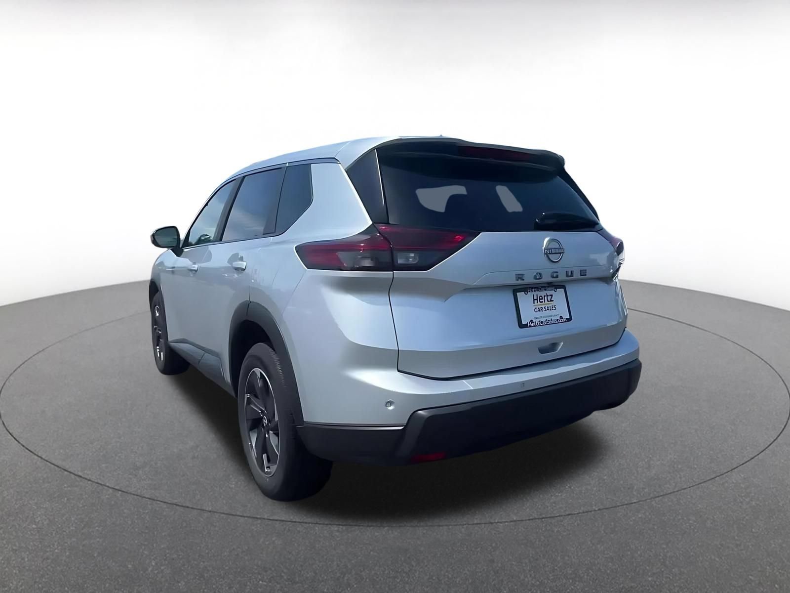 Used 2025 Nissan Rogue SV FWD image 11