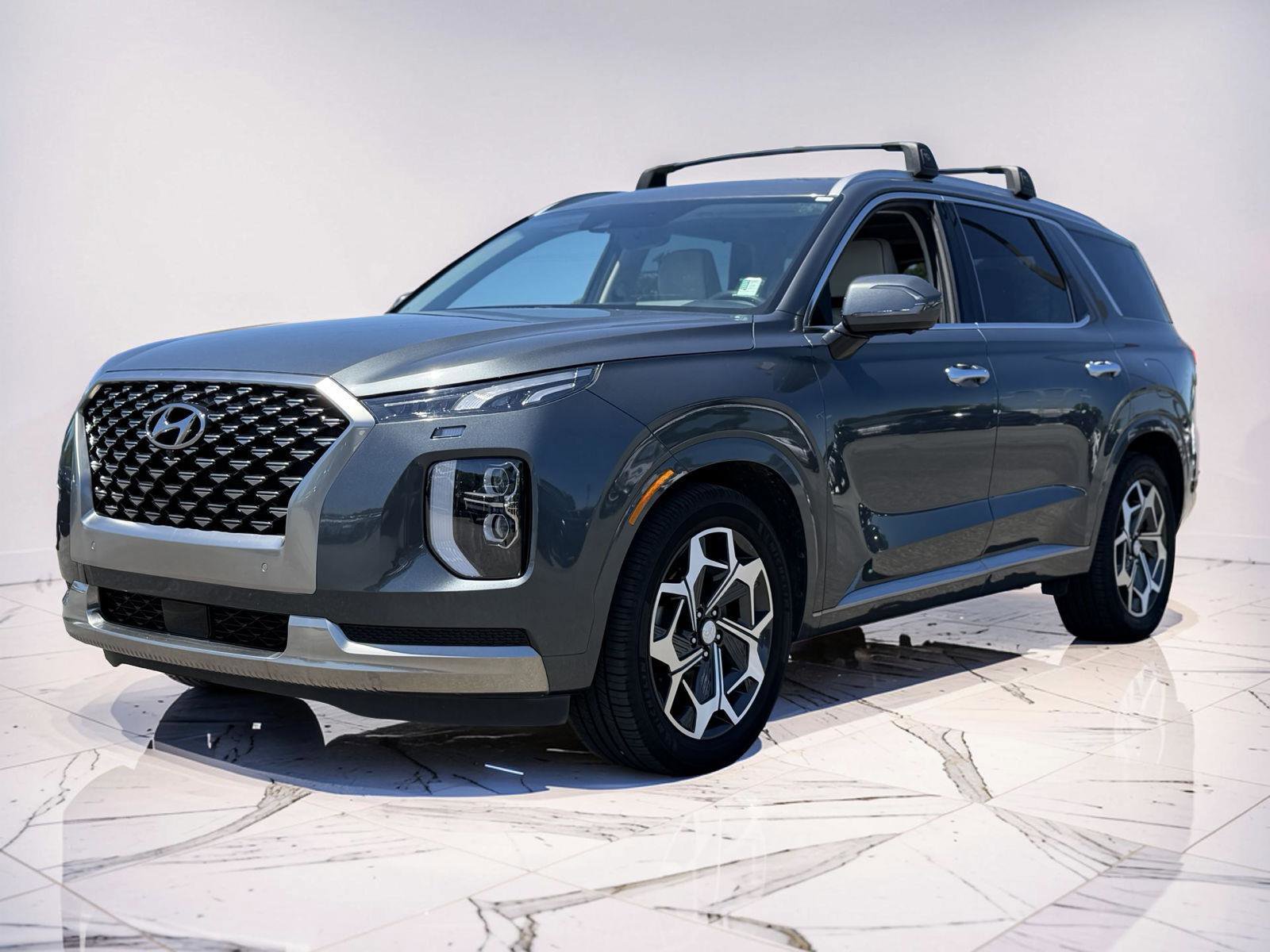 Used 2022 Hyundai Palisade Calligraphy FWD image 4