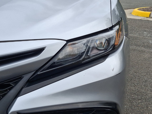 Used 2024 Toyota Camry SE FWD image 9