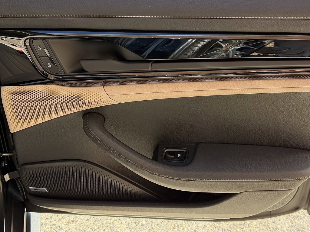 Certified 2025 Porsche Panamera 4S w/ Premium Package image 23