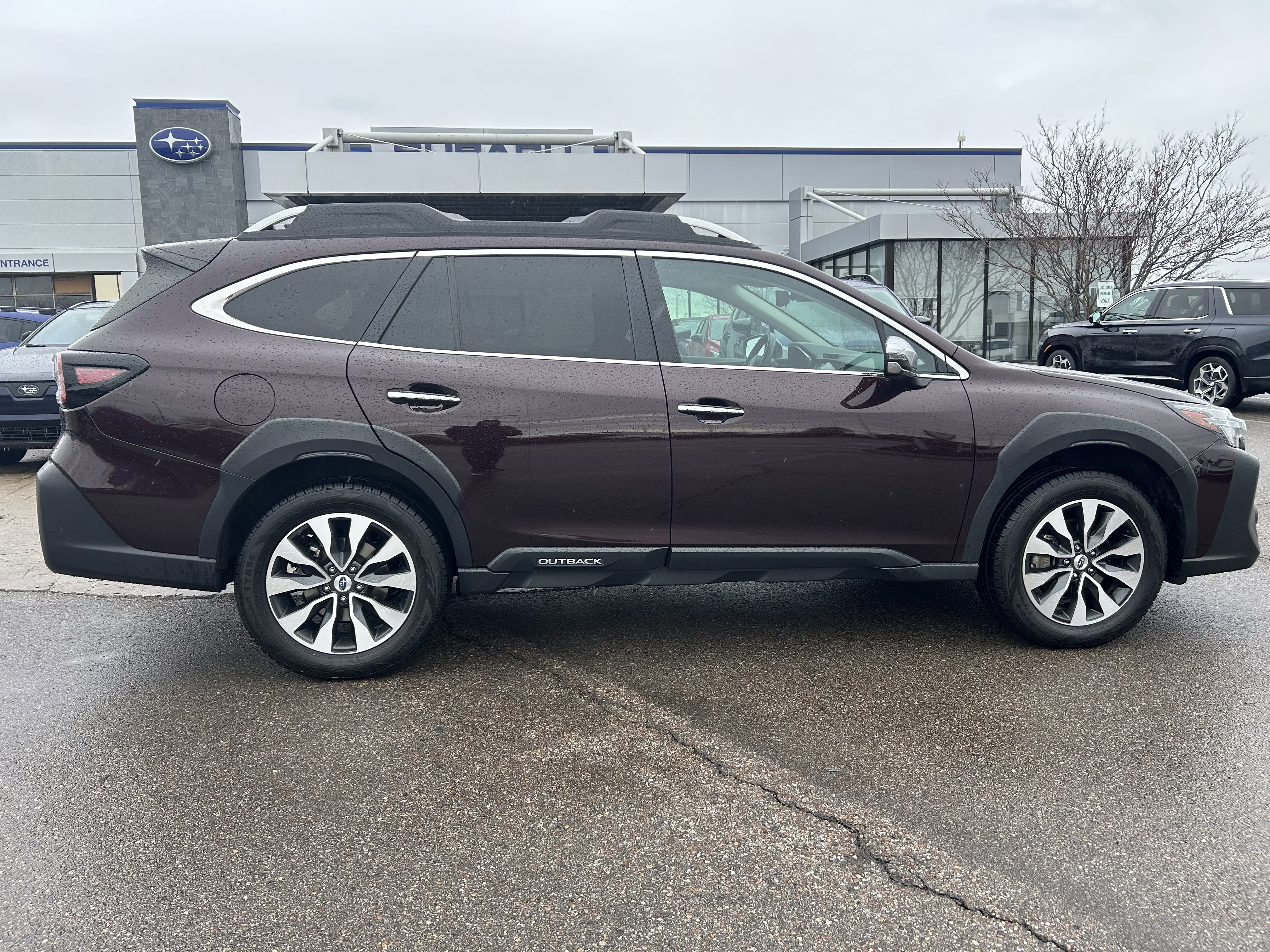 Used 2023 Subaru Outback Touring XT image 7