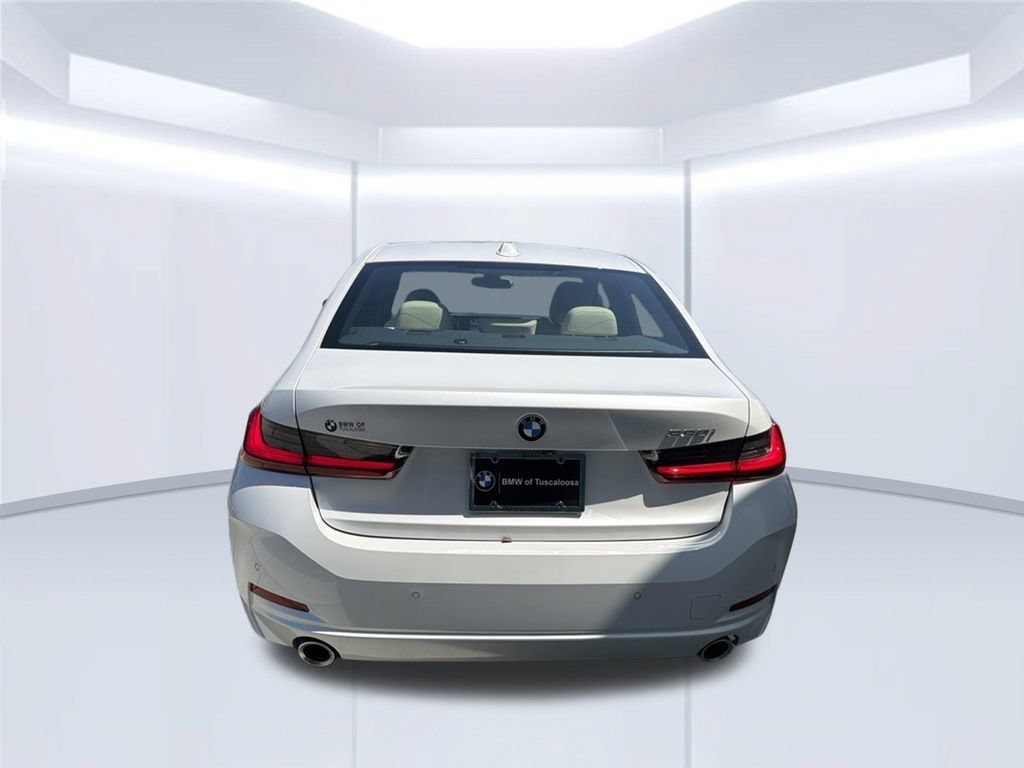 Used 2025 BMW 330i Sedan RWD image 6