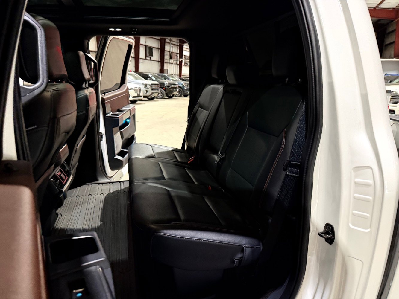 Used 2022 Ford F150 Lariat w/ Equipment Group 502A High AWD/4WD image 18