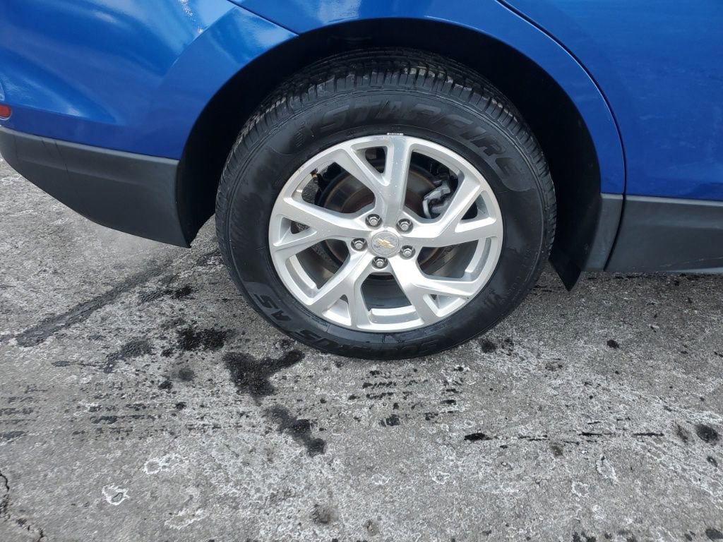Used 2019 Chevrolet Equinox LT w/ LT Appearance Package image 10
