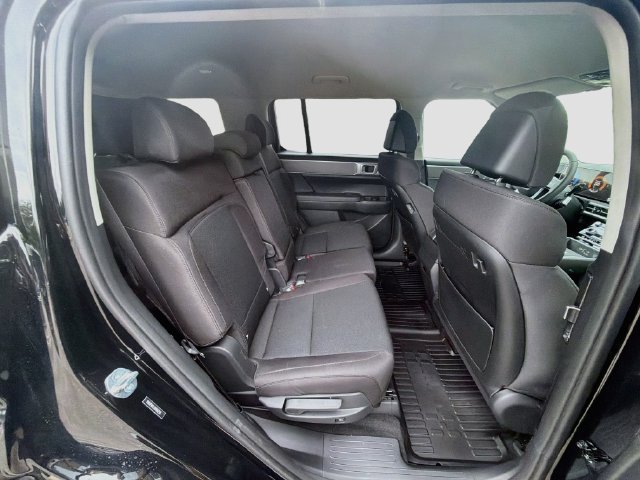New 2027 Hyundai Santa Fe SE FWD image 27